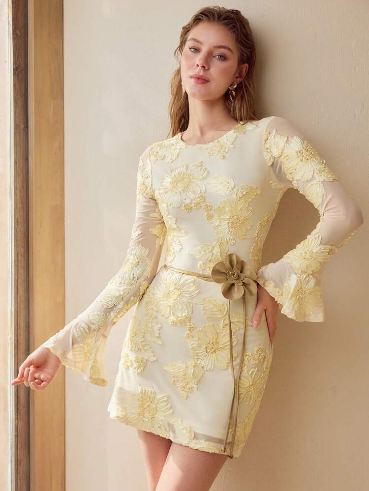 FLORAL PATCHED FLARE SLEEVE DRESS,SPRING/SUMMER