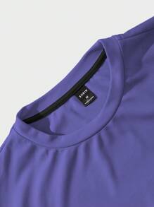 Manfinity Homme Phong cách đường phố trẻ trung dành cho nam, INS kết hợp với thiết kế khối màu thể thao nhiều sọc Bionic Ngụy trang in kỹ thuật số tay ngắn và quần short. Bộ trang phục này thể hiện tính thẩm mỹ của nhạc Rock đường phố và hoàn hảo cho các lễ hội âm nhạc và trang phục hàng ngày, khiến nó trở thành món quà lý tưởng cho bạn trai hoặc chồng, phản ánh phong cách đường phố và Y2K. Bộ quần short nam, trang phục hai mảnh dành cho nam, áo ngắn tay in họa tiết và quần short dành cho nam, bộ quần short 2 mảnh, bộ trang phục 2 mảnh dành cho nam ngắn - Nhiều màu - Xem 8