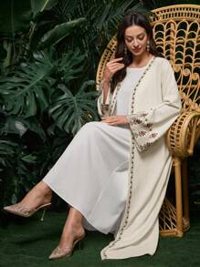 Al Najma Women's Elegant Conservative Arabic Abaya With Pattern, Modest Robe - Beige - View 6