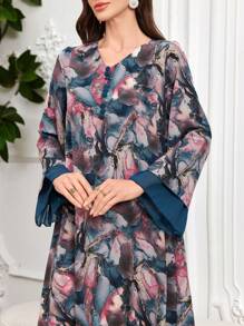 Al Najma 深 V 领前扣雪纺拼布全身印花阿拉伯风格连衣裙，端庄 - 彩色 - 查看 1