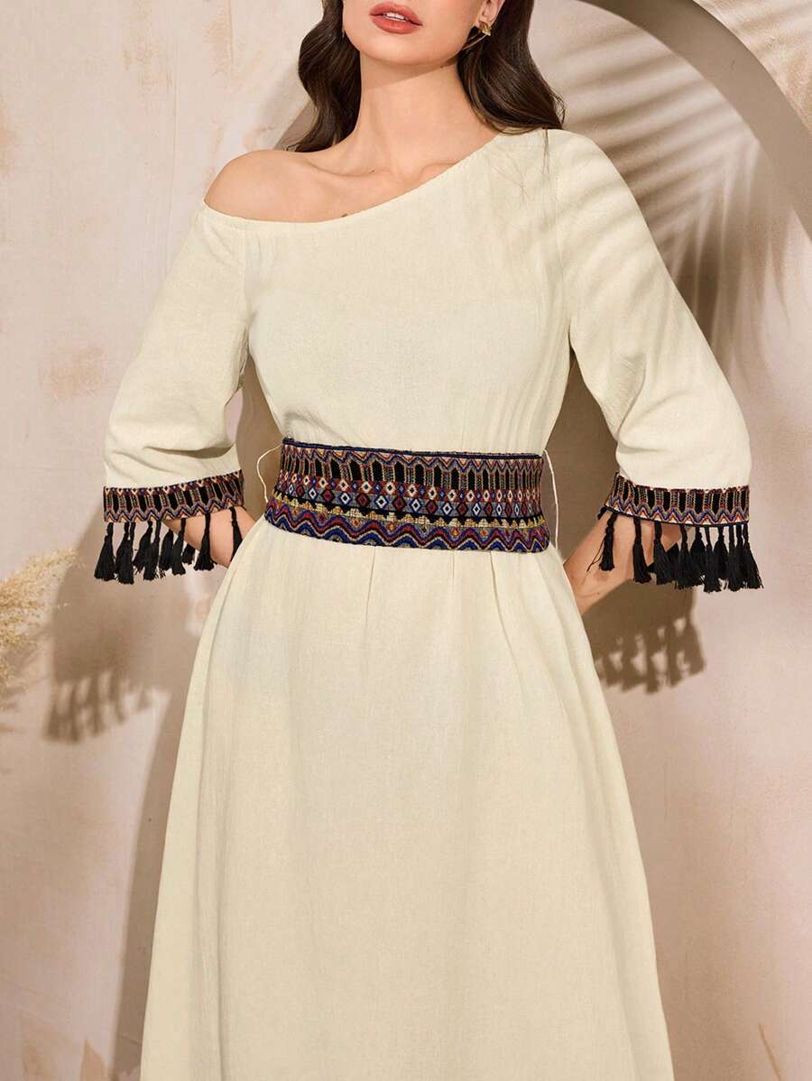 Al Najma 女士纯色拼接斜肩流苏装饰休闲长款连衣裙 - 杏色 - 查看 1