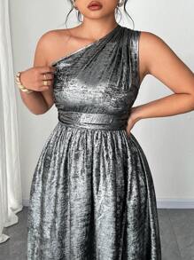 SHEIN Unity Plus Size Women Metal Pleated Asymmetrical Shoulder Solid Color Party Dress - Grey - View 3