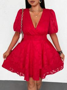 SHEIN Unity Vestido casual de manga corta con cuello en V de unicolor y largo mini para tallas grandes