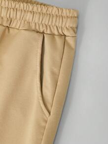 Manfinity Homme Men's Casual Shorts, Minimalist & Fashionable, For Daily Wear