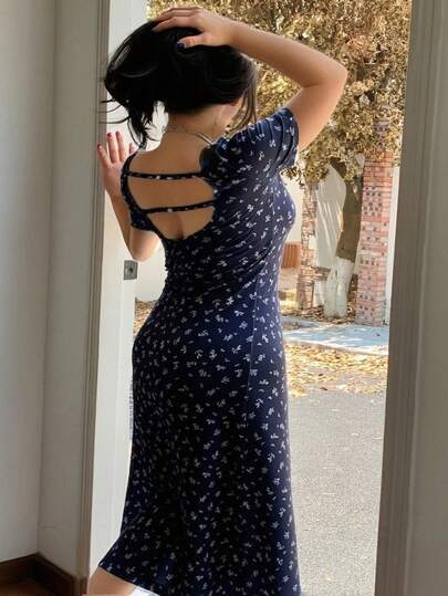 Dazy Plus 大码蝴蝶结装饰露背印花修身中长连衣裙，春夏女工连衣裙度假装