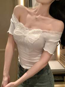 DAZY 女士休闲蝴蝶结短袖修身T恤，女士短款上衣 - 白色 - 查看 4