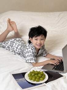 DAZY Young Boy Front Button Short Sleeve All-Over Print Simple Top And Shorts Pajama Set - White - View 7