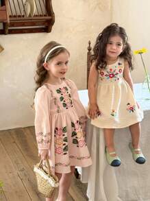 SHEIN LMoss Kids LMoss 女婴夏季可爱花朵无袖连衣裙 - 米色 - 查看 4
