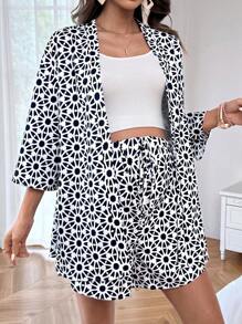 SHEIN 2pcs Maternity Allover Print Simple Casual Top And Shorts Set, Stylish & Versatile - Multicolor - View 5