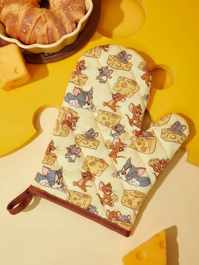 TOM & JERRY X SHEIN Maldives & Trilu Chip Print Heat Resistant Kitchen Baking Accessories, Choose From Gloves Or Pot Holders, Oven-Friendly, Thick Pad Insulation