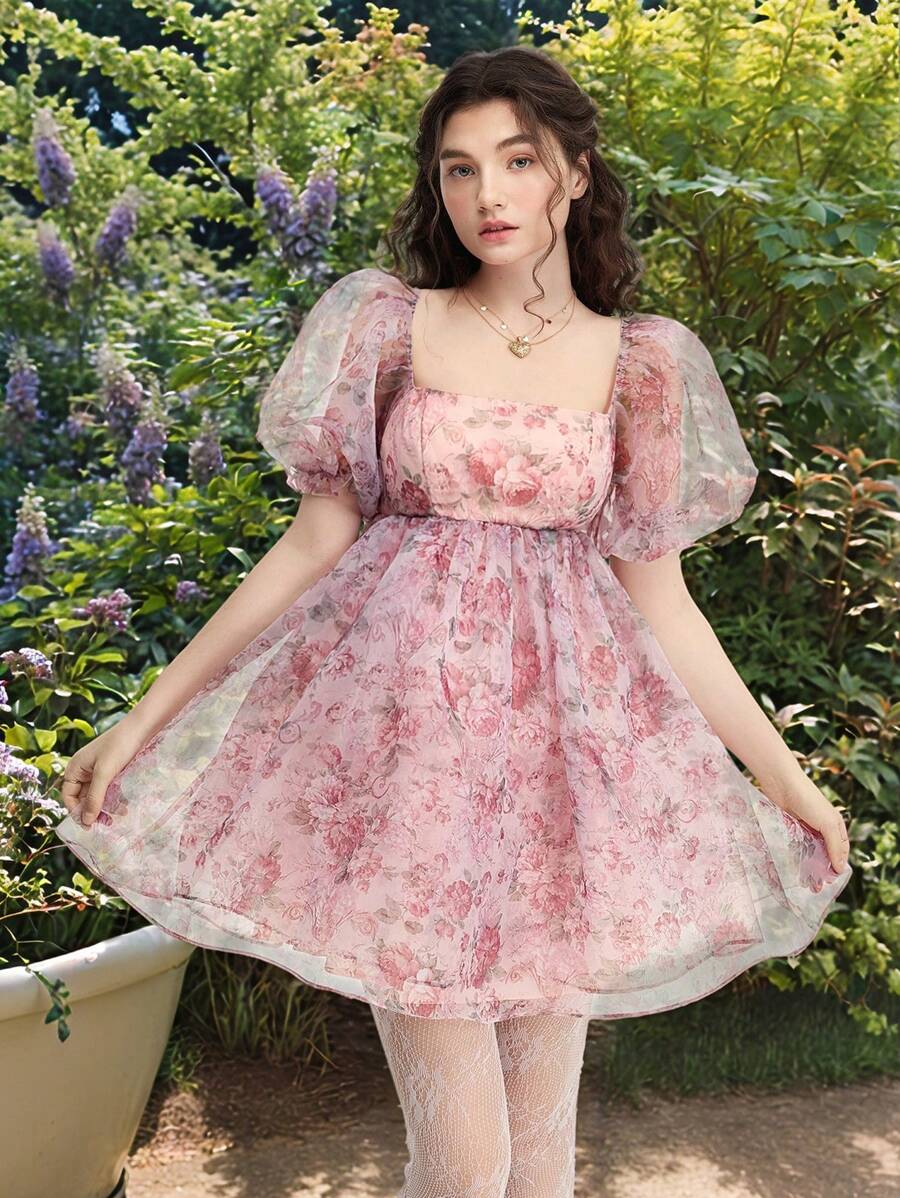 SHEIN MOD Rochie scurtă vintage cu imprimeu floral pentru femei, rochie grafică vintage, rochie pentru invitați la nuntă, rochii elegante pentru femei, rochii de ziua de naștere pentru femei, Ziua Îndrăgostiților, gotică, rochie cu corset, Fairycore, ținută de concert pentru femei, casual simplă și la modă, ținută de ziua de naștere, ținute de seară pentru femei, ținută de Anul Nou Chinezesc, ținute de vacanță pentru femei, ținută de concert la țară, ținută de petrecere a ceaiului, ținute de brunch pentru femei. - Multicolor - Vizualizare 1