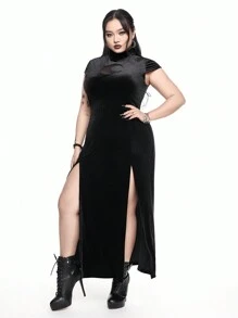 ROMWE Goth Plus Size Moon Hollow Embroidery Velvet High Slit Dress - Black - View 1