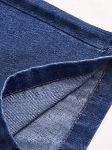 SHEIN Jeans de vestir casual lavado con estampado de letras para niño preadolescente