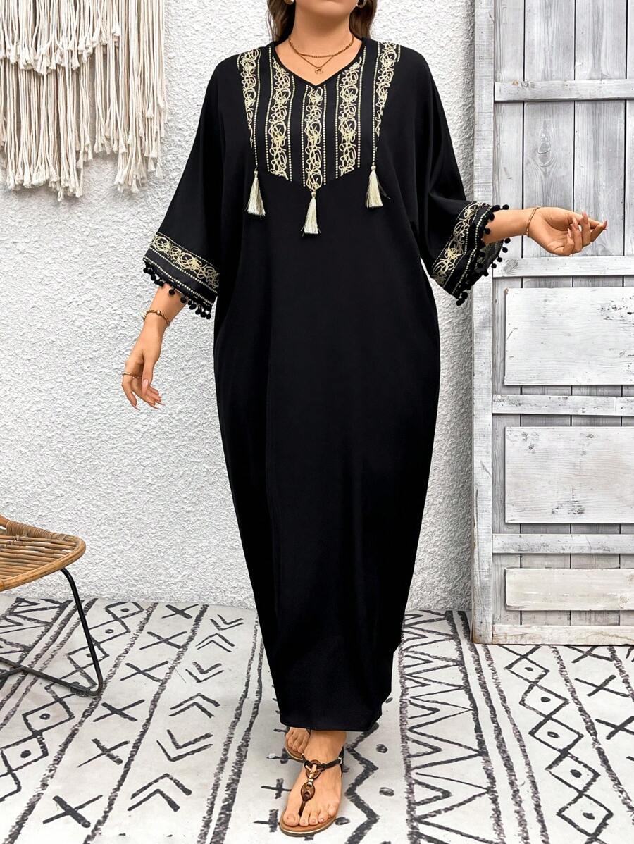 SHEIN LUNE Váy viền vải nỉ hoa chắp vá cỡ lớn cho nữ, phong cách đồng quê, kết hợp họa tiết độc đáo, chi tiết ren, nhẹ và thoải mái, lễ hội, trang phục mùa hè cho phụ nữ, trang phục kín đáo cho phụ nữ mùa hè phong cách boho cổ điển trang phục mùa hè cho phụ nữ trang phục nghỉ xuân trang phục lễ hội nghỉ xuân - màu đen - Xem 1