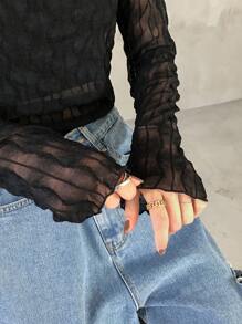 FRIFUL 女式黑色修身透明纹理面料圆领上衣长袖女式上衣