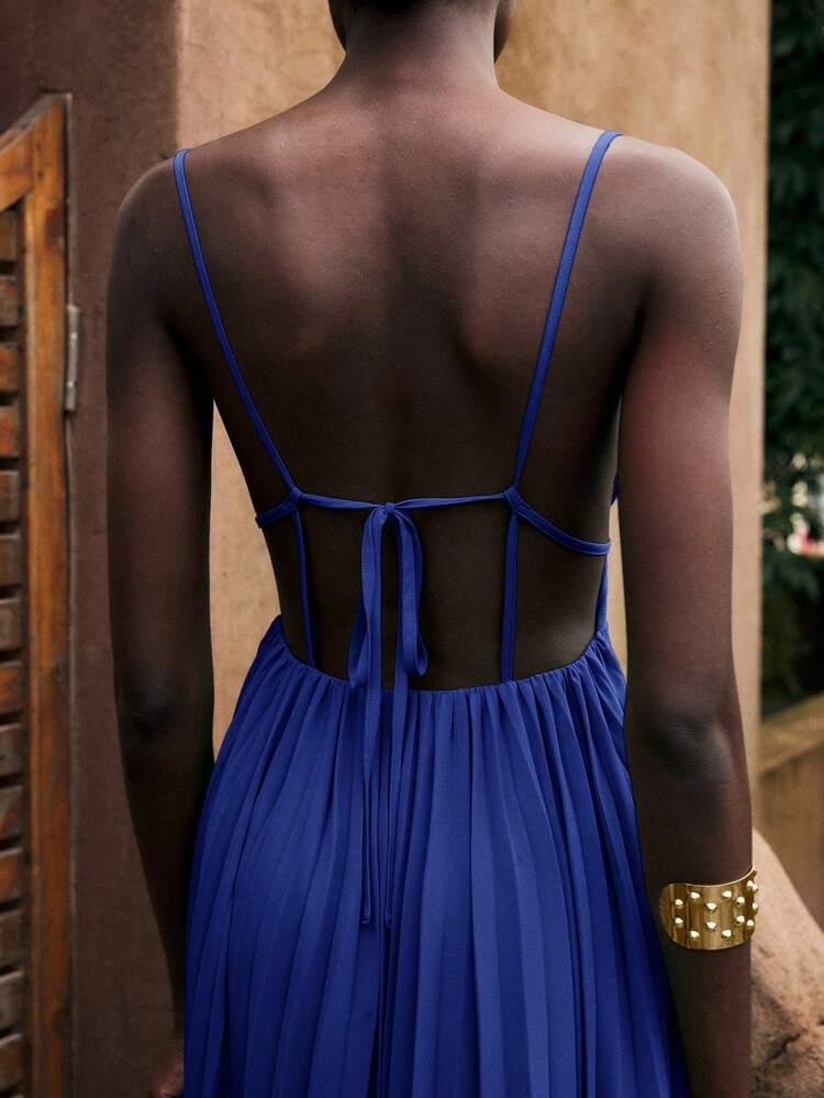 SHEIN Maija Women's Blue Summer Vacation Dress, Modern Bohemian Solid Color Beach Outfit, Minimalist Sleeveless Pleated Tropical Holiday Dress, Elegant Ladies Vacation Dress  St Patrick's Day Women Easter Summer Outfits Easter Dress Women Party Top Beach Dress Summer Holiday Outfits Each Vacation Outfits For Women  Summer Outfit For Women Going Out Outfits Graduation Graduation Outfit  Casual Dresses  Casual Blouses For Women