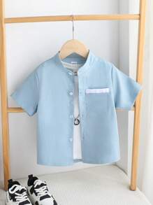 SHEIN Streecool Kids Young Boy Young Boy 纯色立领亚麻混纺休闲短袖衬衫，绅士风格百搭精致日常穿着 - 淺藍色 - 查看 1