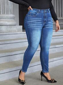 SHEIN CURVE+ 大码女式口袋紧身休闲百搭牛仔裤 - 中等水洗藍 - 查看 3