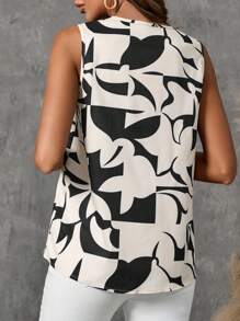 EMERY ROSE Women's Summer Sleeveless V-Neck Shirt With Geometric Pattern - Black - View 2