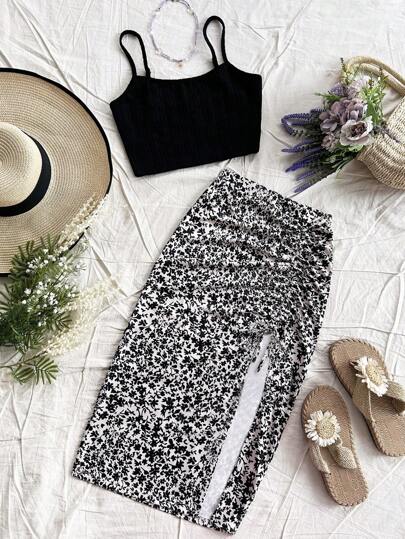 SHEIN Teen Girl Black White,2pcs Set: Solid Color Spaghetti Strap Top And Ditsy Floral Slit Hem Skirt, Casual Holiday