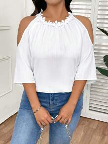 SHEIN Frenchy Plus Size Casual Elegant Open Shoulder Textured Panel Ruffled Trim 3/4 Sleeve Blouse - White - View 4