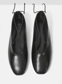 MOTF PREMIUM WOMEN'S CASUAL COMFORT SQUARE TOE FLAT SHOES, VERSATILE FOR COMMUTING - Black - View 1