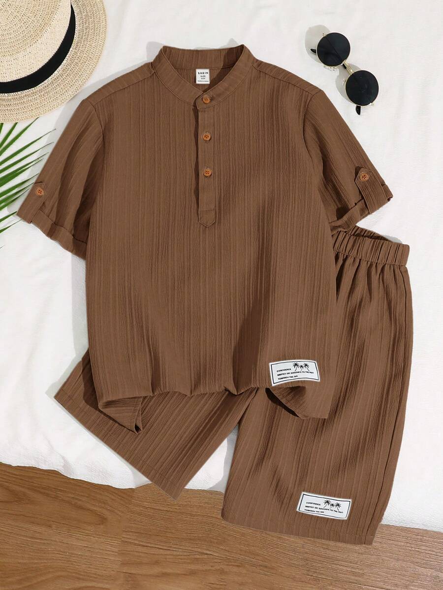 SHEIN Tween Boy Casual Holiday Korean Style Mandarin Collar Half-Zip Short Sleeve Top With Patch & Woven Shorts Set - Brown - View 1