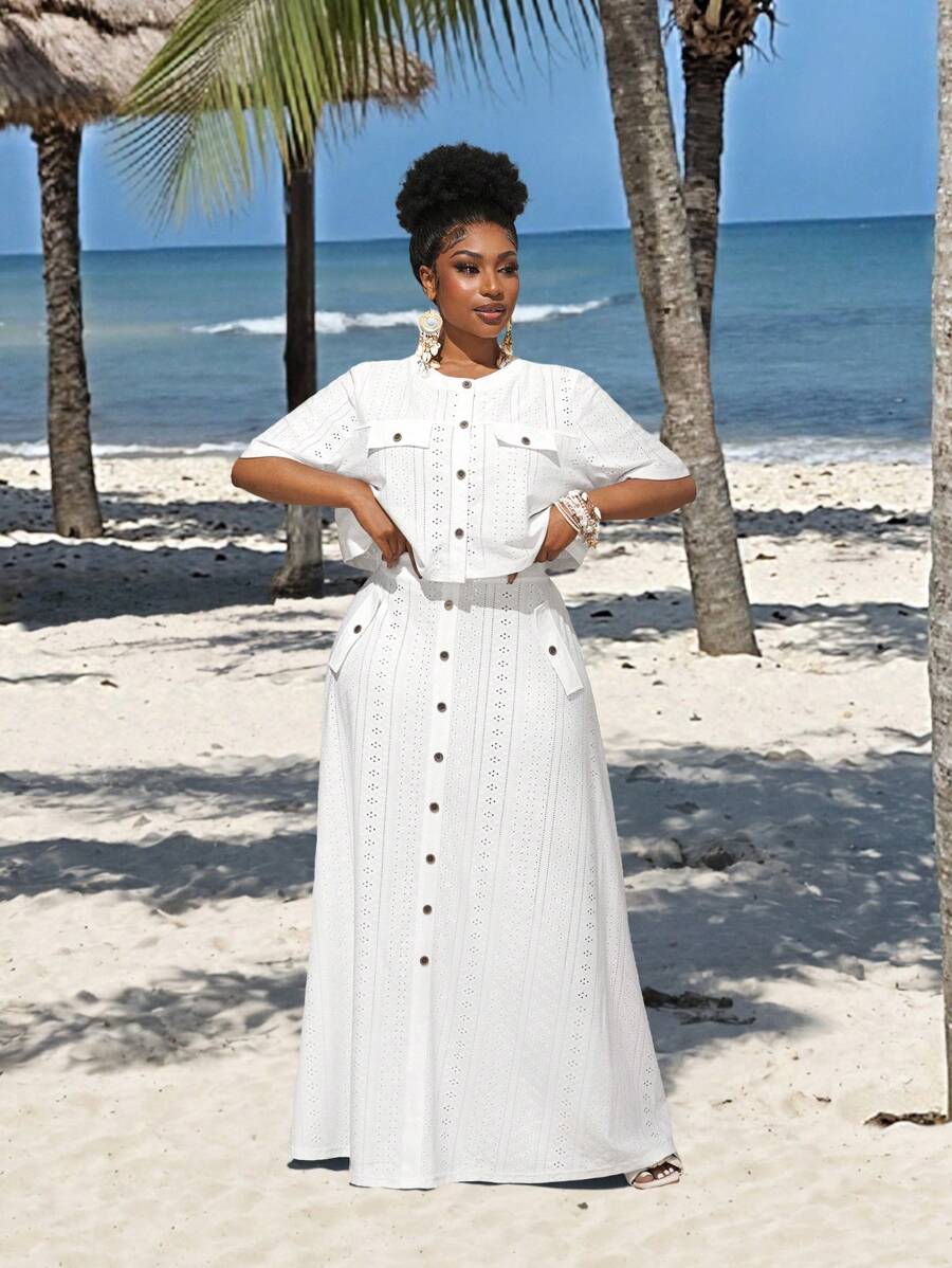 SHEIN Slayr Bộ 2 món áo thun jacquard hở túi ngày lễ cỡ lớn cho nữ và chân váy dài - trắng - Xem 1