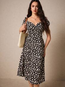 Poéselle Allover Floral Print Sweetheart Neck Puff Sleeve Dress - Black and White - View 3