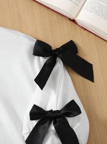 SHEIN Áo thun cổ tròn tay lửng dệt kim màu trắng rộng rãi cho bé gái tuổi teen có nơ trang trí, màu tương phản dễ thương thường ngày, phù hợp cho mùa xuân và mùa hè - Đen và trắng - Xem 4