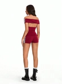 TRNVIE Conjunto de ropa deportiva sexy de encaje, con camiseta de cuello asimétrico y pantalones cortos de cintura baja