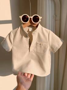 SHEIN 男婴杏色 V 领半襟休闲衬衫上衣，百搭夏季上衣，适合上学、居家、外出、度假 - 杏色 - 查看 7