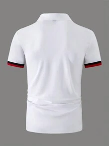 Manfinity Homme 男士休闲日常和商务通勤风格，经典黑、白、红拼色短袖高尔夫 Polo 衫，带纽扣门襟，适合情侣搭配、周年纪念日、情人节、新年和节日派对。非常适合作为送给男朋友或丈夫的礼物 - 白色 - 查看 7