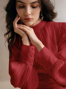 Anewsta Robe longue à taille haute unique avec insert de taille et manches bouffantes en tissu scintillant - Rouge foncé - Voir 3