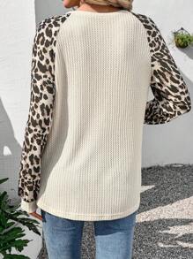 SHEIN LUNE 圆领插肩袖复古豹纹拼色华夫格纹理面料休闲假日优雅女士 T 恤