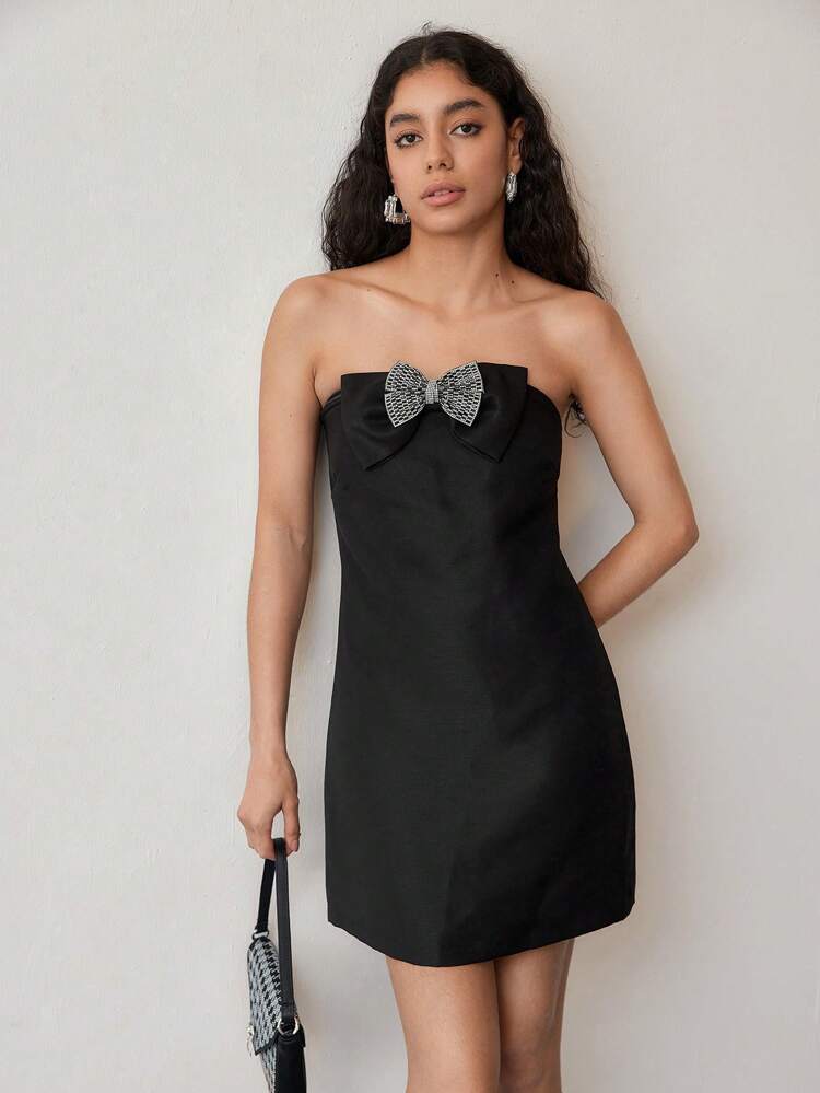 MOTF STUDIO RHINESTONE BOW DECOR TUBE DRESS