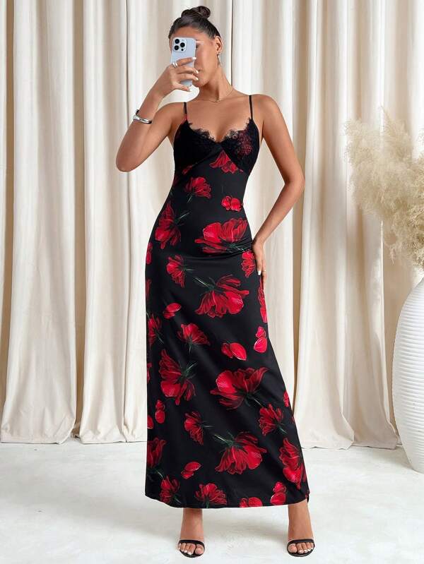 SHEIN Clasi Rochie Slip Romantica Eleganta Printre Trandafiri Pentru Femei, Tinute Vacanta Femei, Rochie Ziua Indragostitilor