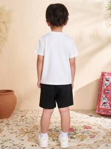2pcs Boys' Summer Casual T-Shirt & Shorts Set, Soft Fabric, Minimalist Fashion - Black and White - View 2
