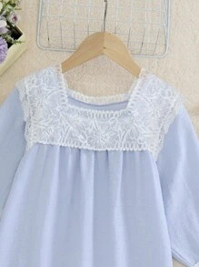 SHEIN Young Girl Light Blue Ditsy Floral Lace Collar Peony & Cloud Print Nightgown Loungewear - Baby Blue - View 3