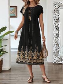 EMERY ROSE 女士圆领短袖印花休闲直筒连衣裙，适合日常穿着 - 彩色 - 查看 5