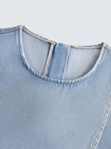 TEEN GIRL CASUAL MUSIC FESTIVAL SPRING SUMMER HOLIDAY MUST HAVE DENIM WRAP TOP AND FLOWY PLEATED WIDE LEG JEANS DENIM Two Pieces SET, Sleeveless Round Neck Top. Front Crossover Detail. Back Zip Closur. - Light Wash - View 3