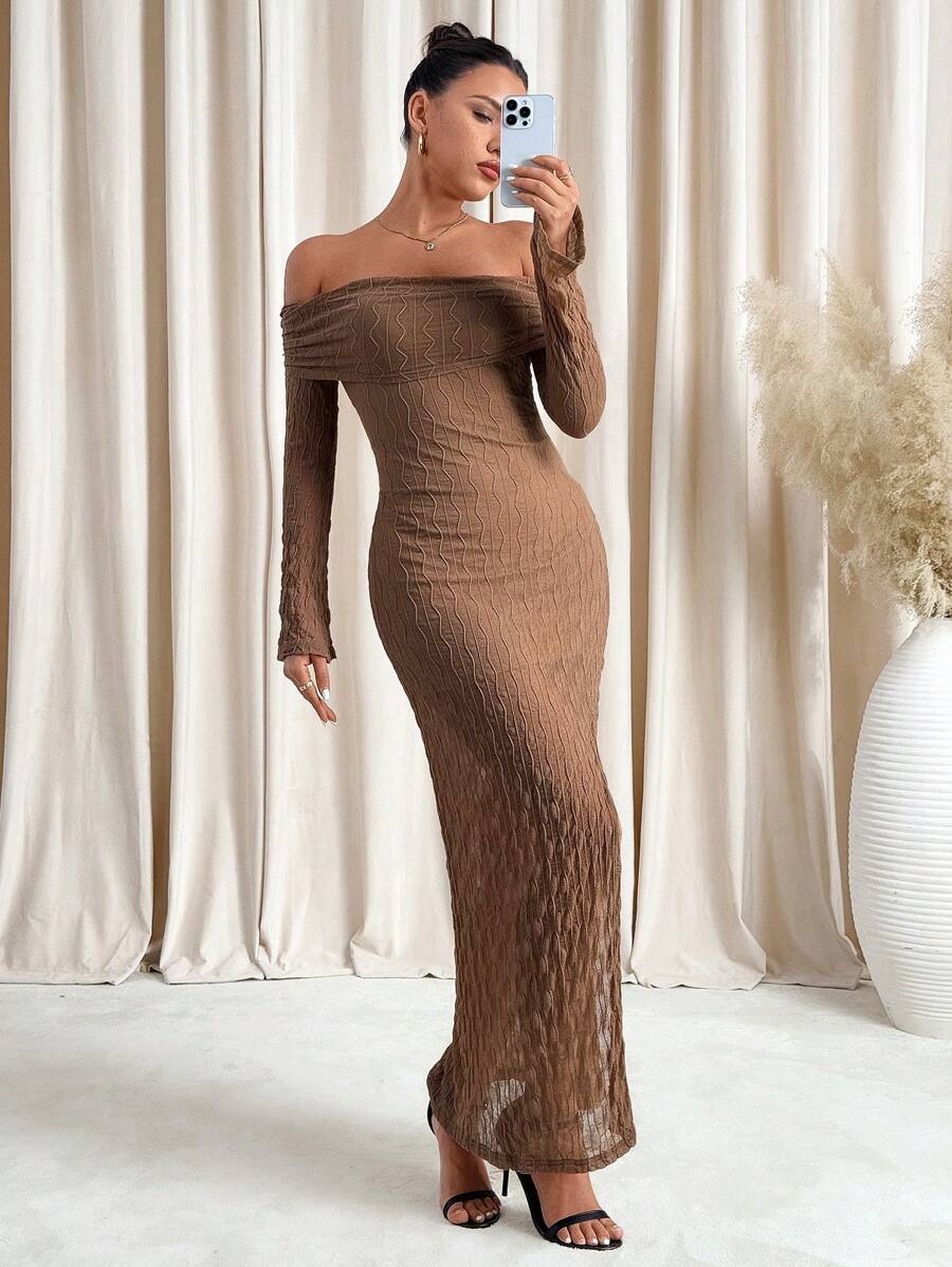 SHEIN Clasi 米色纹理针织露肩优雅修身长开叉连衣裙女式夏季服装女式连衣裙优雅性感女式连衣裙春季连衣裙 - 卡其色 - 查看 1