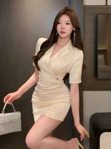 DAZY 纯色褶饰领女式短裙优雅太阳裙