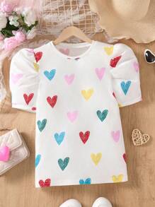 女孩彩色心形印花圆领泡泡袖超大可爱 T 恤，适合情人节