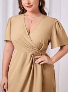 SHEIN Clasi Plus Size Solid V-Neck Short Sleeve Ruched Minimalist Casual Short Dress - Apricot - View 5