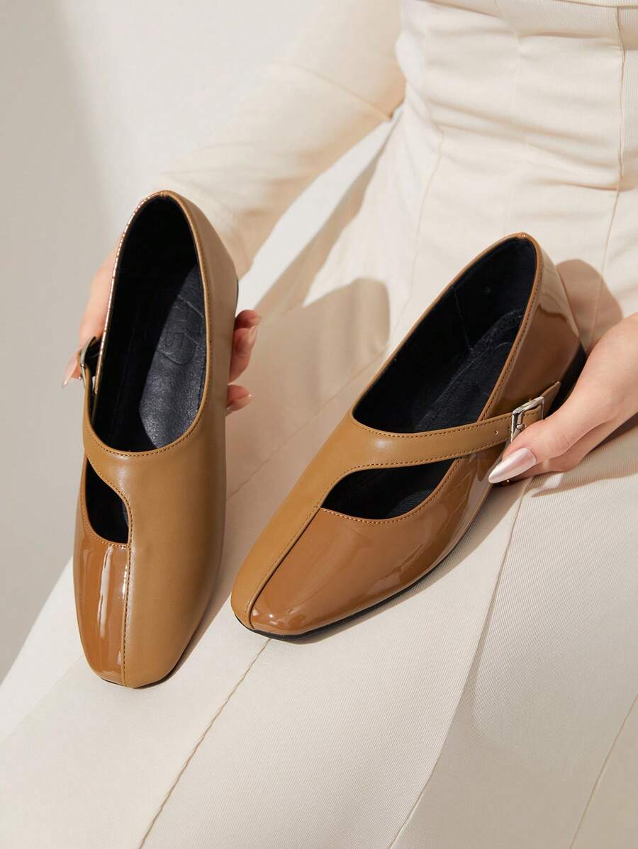 CUCCOO CHICEST 圆头双色拼接柔软芭蕾平底鞋，女式一脚蹬舒适休闲便鞋