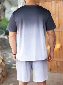 ResortEase Plus Size Men Gradient Palm Tree Print Short Sleeve T-Shirt And Shorts Set