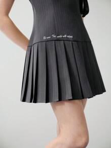 MOTF STUDIO 字母刺绣褶饰吊带连衣裙 - 灰色 - 查看 3