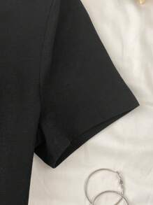 SHEIN Leap Crew Teen Girls Black Knit Crew Neck All-Match Minimalist Snug Fit Casual Streetwear Undershirt Top, Suitable For Spring And Summer - Black - View 4