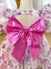 SHEIN Young Girl Chiffon Ditsy Floral V-Neck Puff Sleeve Hollow Out Bow Back Decor Party Dress